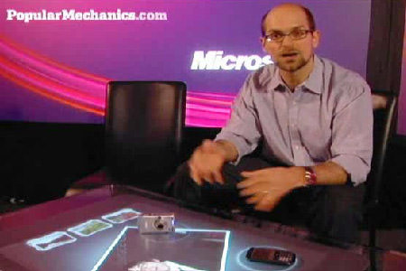 surface computer01 Microsoft Surface Computing Technology